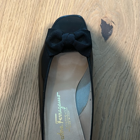 Black Ferragamo slip ons - Picture 4 of 4